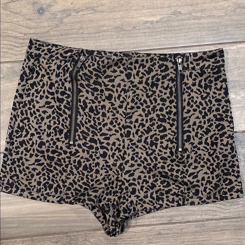 Lucca Couture High Waist Brown and Black Shorts